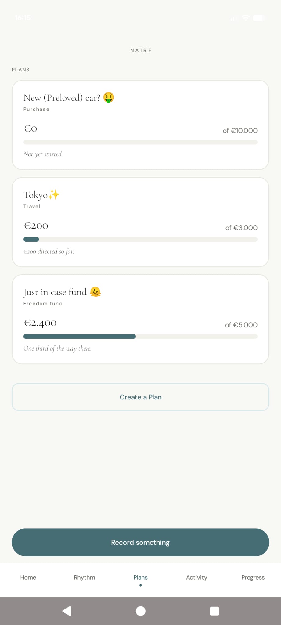 NAÏRE Plans screen with multiple saving goals for a car, travel and an emergency fund
